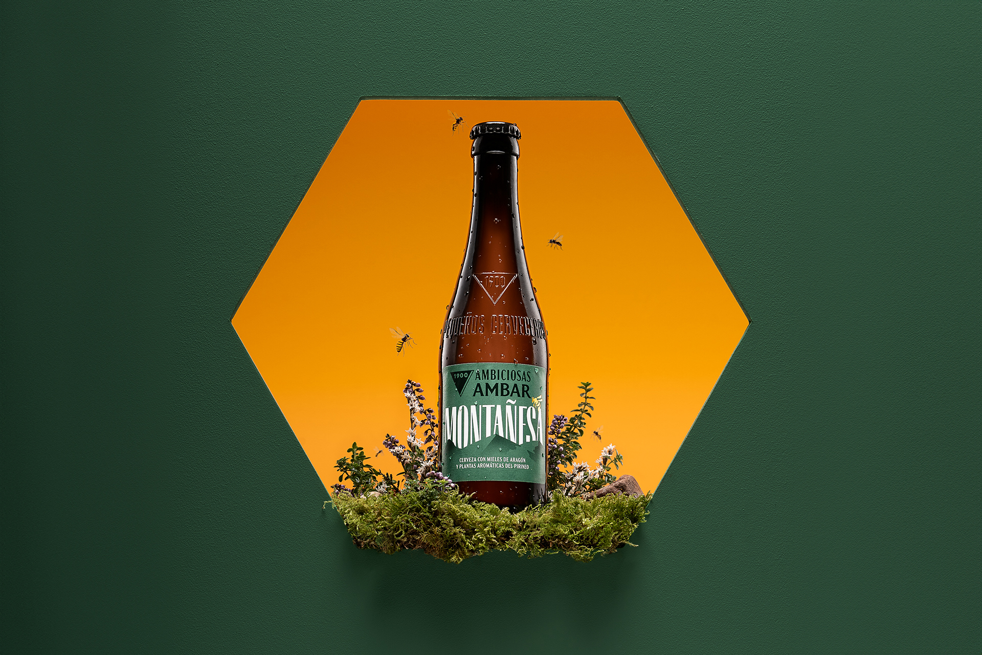 fotografia publicitaria Cerveza Ambar Montanesa